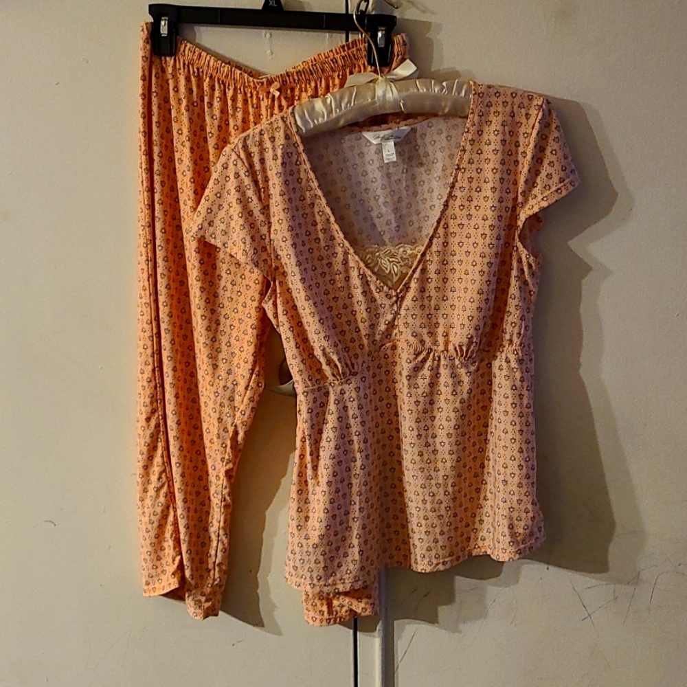 Pajama 2 pieces